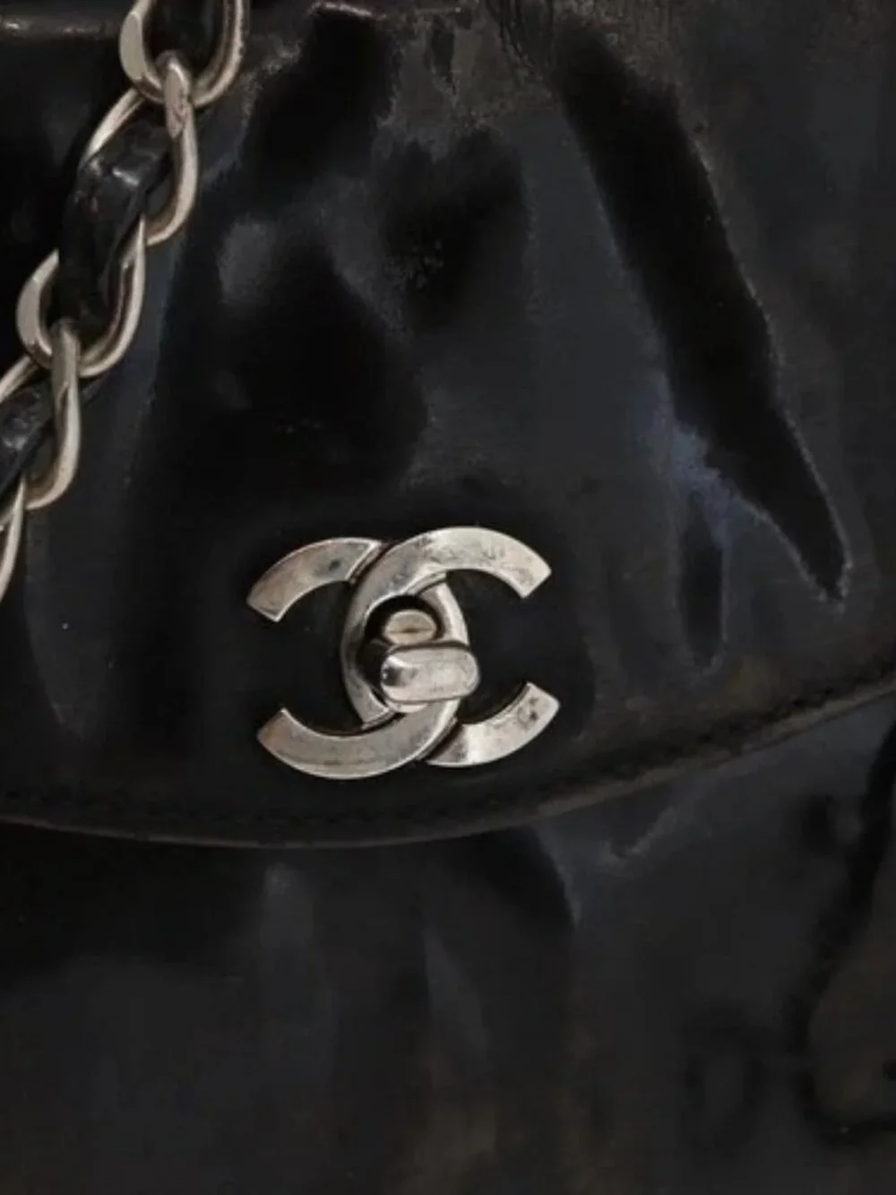 CHANEL brand	chanel color	black